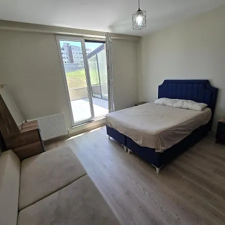 Huzzak Tower 1 M2 Apartment *