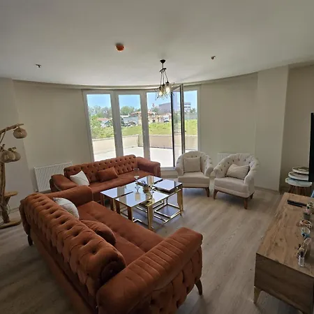 Apartment Huzzak Tower 1 M2 Eskiomerler