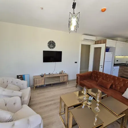 Apartment Huzzak Tower 1 M2 *